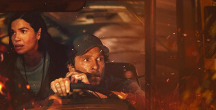 СТОИТ ЛИ СМОТРЕТЬ НОВЫЙ «ШКОЛЬНЫЙ АВТОБУС» С МЭТТЬЮ МАККОНАХИ?