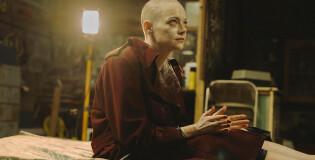 «БУГОНИЯ»: ТЫ ПЧЕЛА, Я ПЧЕЛОВОД