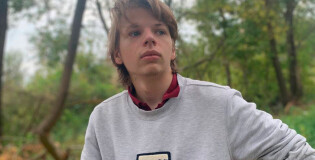 РЕЖИССЕР ИЛЬЯ ХРАМОВ: «ЧЕРПАТЬ ВДОХНОВЕНИЕ МОЖНО ОТОВСЮДУ И ВСЕГДА»