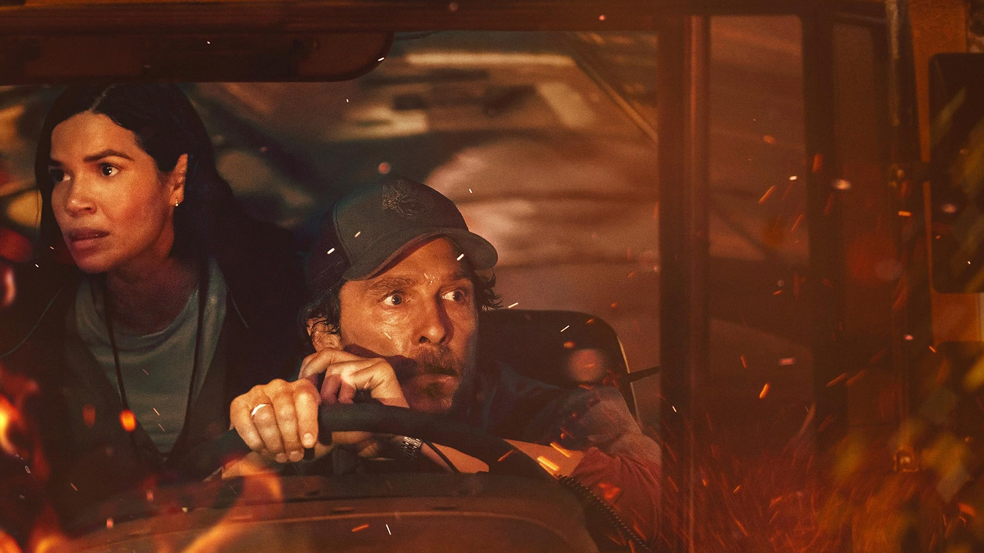 Этот автобус в огне 1 razbor filma shkolnyj avtobus 2025 s mettyu makkonahi shot tv 1