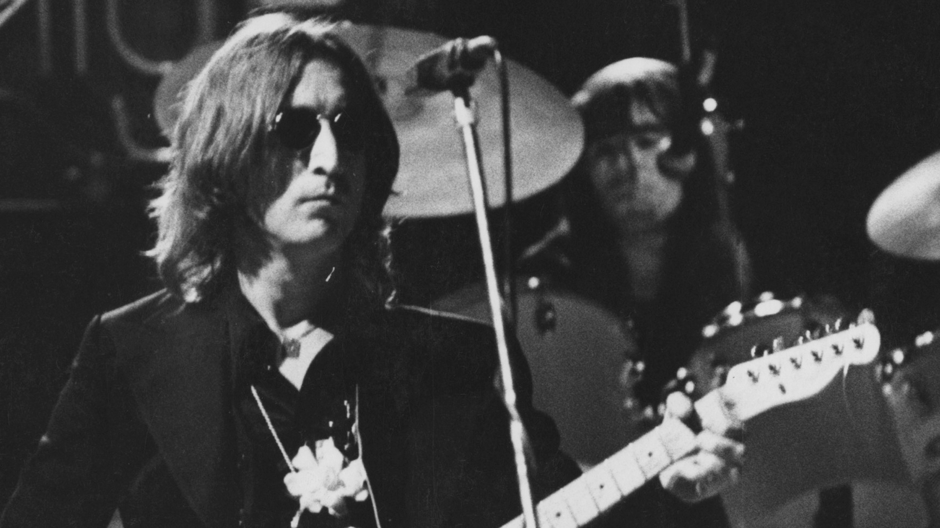 «Неизвестный Джон Леннон» 5 reczenziya na film neizvestnyj dzhon lennon shot tv 4