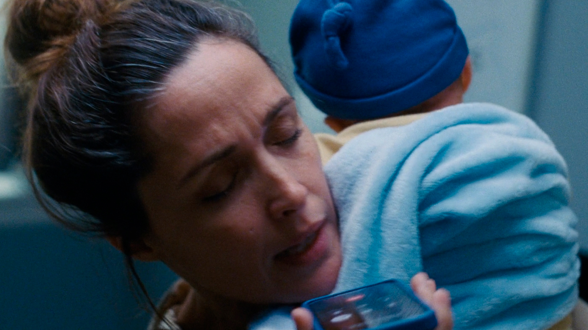 razbor filma ya by tebya pnula esli by mogla 2025 reczenziya shjt tv 1