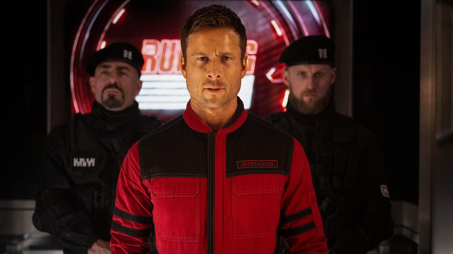 reczenziya na film begushhij chelovek 2025 shot tv title