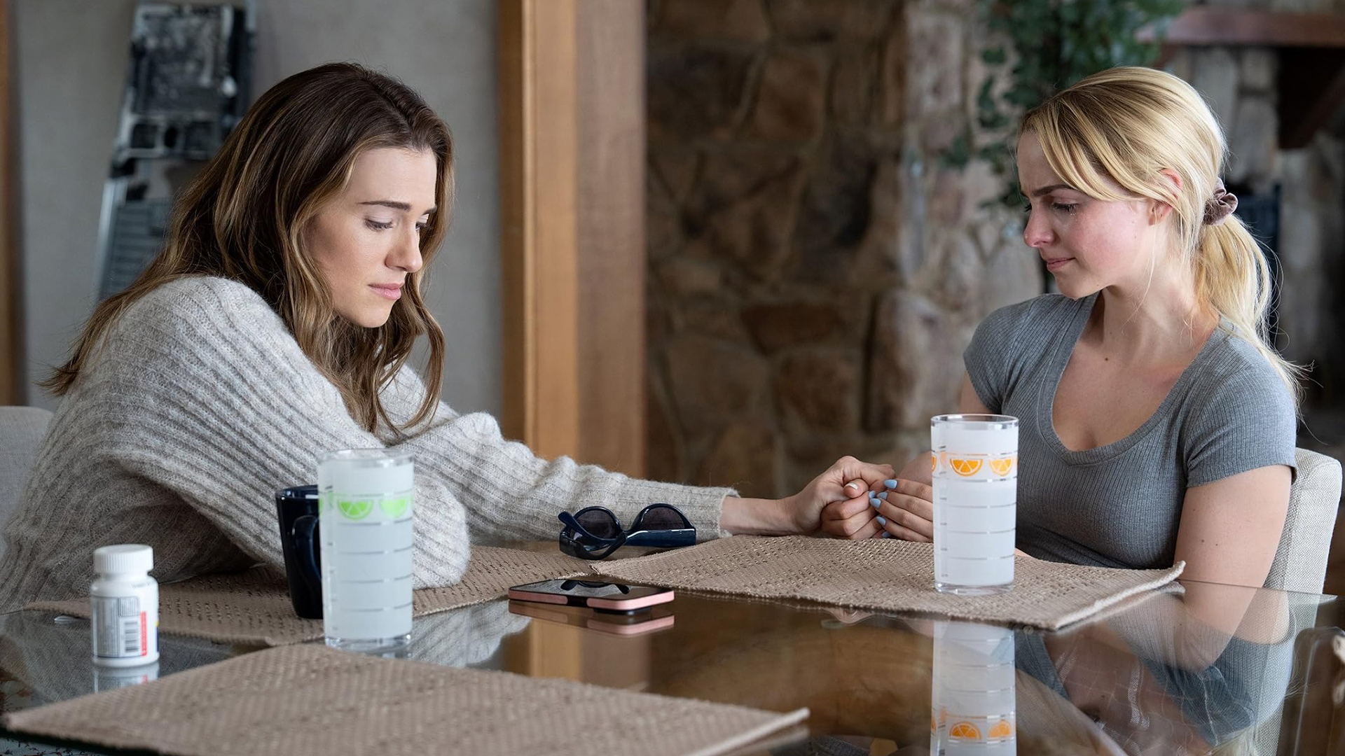 reczenziya na film sozhaleyu o tebe 2025 shot tv 1