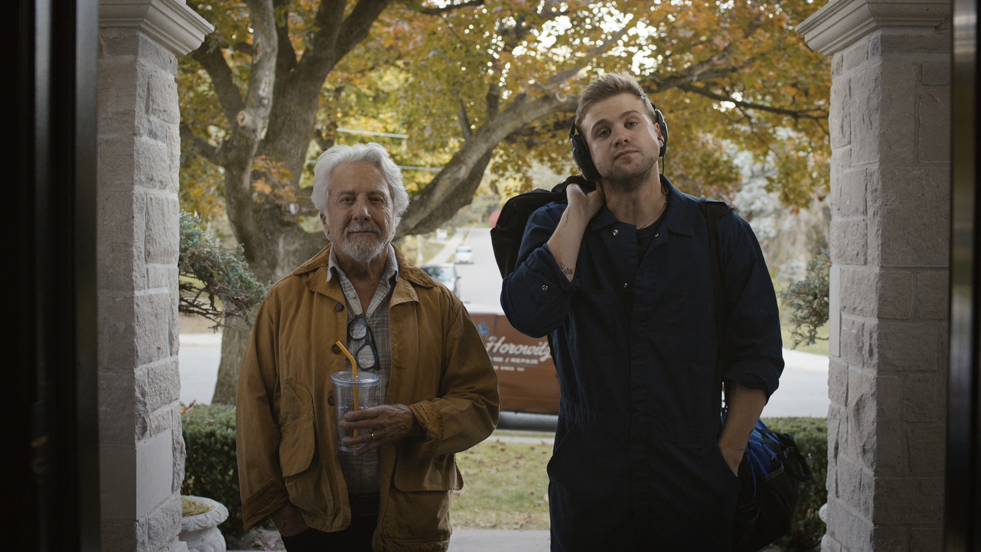 Лео Вудалл вскрывает сейфы 1 dastin hoffman i leo vudall v nastrojshhike 2026