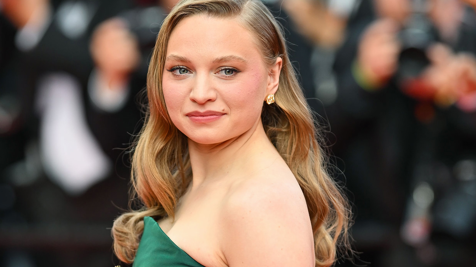 Миа Триплтон пополнила каст нового фильма Дэмьена Шазелла 1 mia triplton