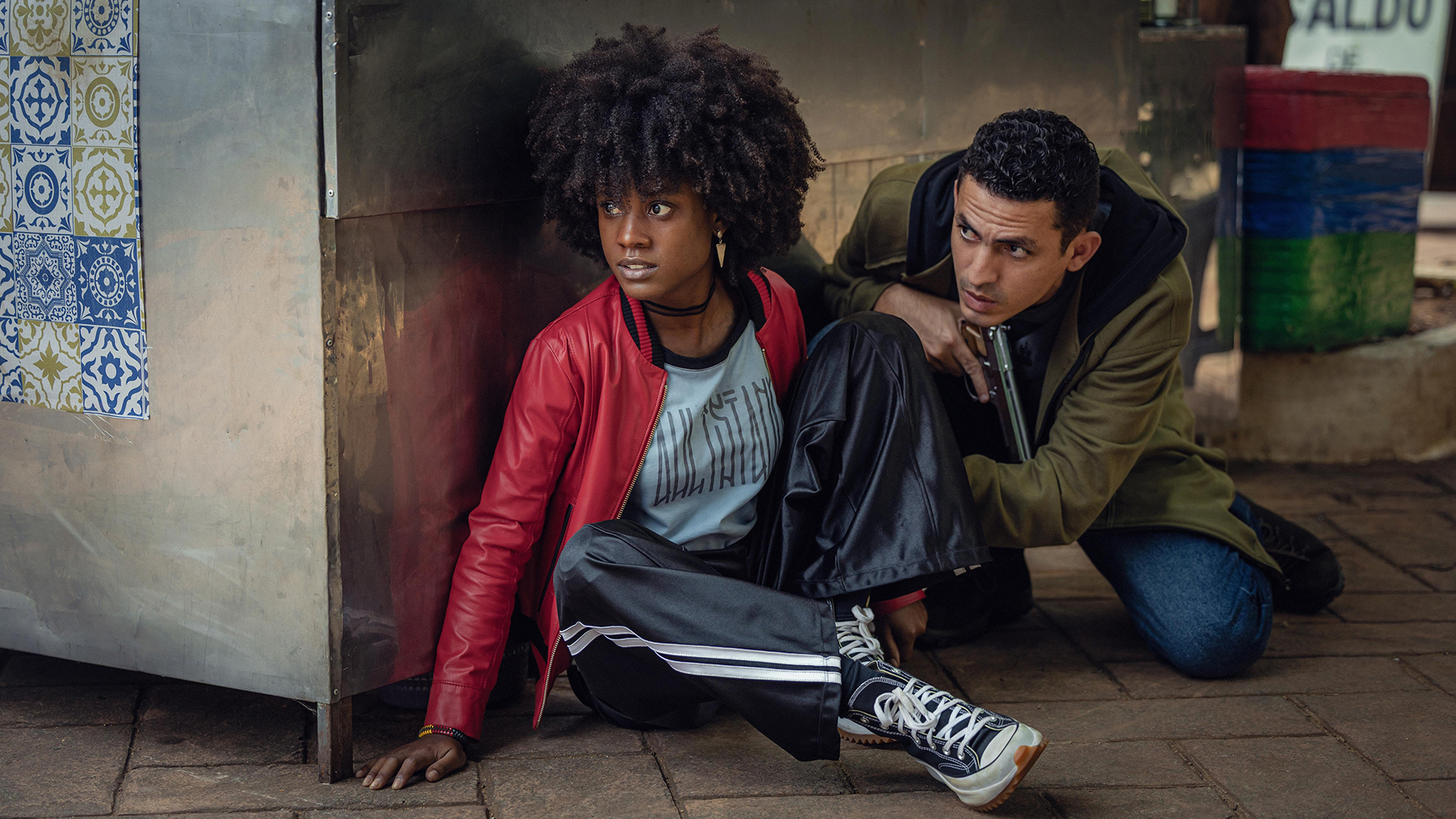 Бей, стреляй, беги: лучшие новые боевики начала 2026-го 4 foto so semok filma gruppirovka. obshhij sbor