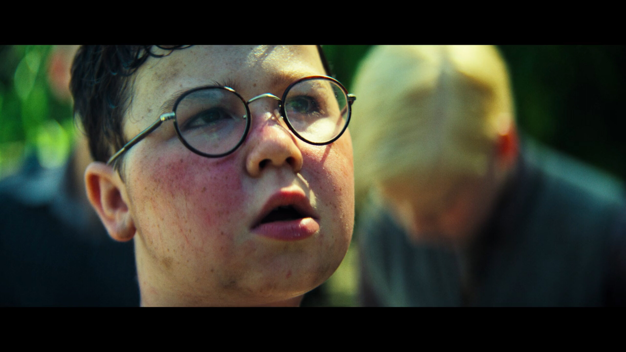 «Повелитель мух»: трудно быть взрослым 1 povelitel muh serial 2026. otzyv syuzhet plyusy s minusy 1 scaled