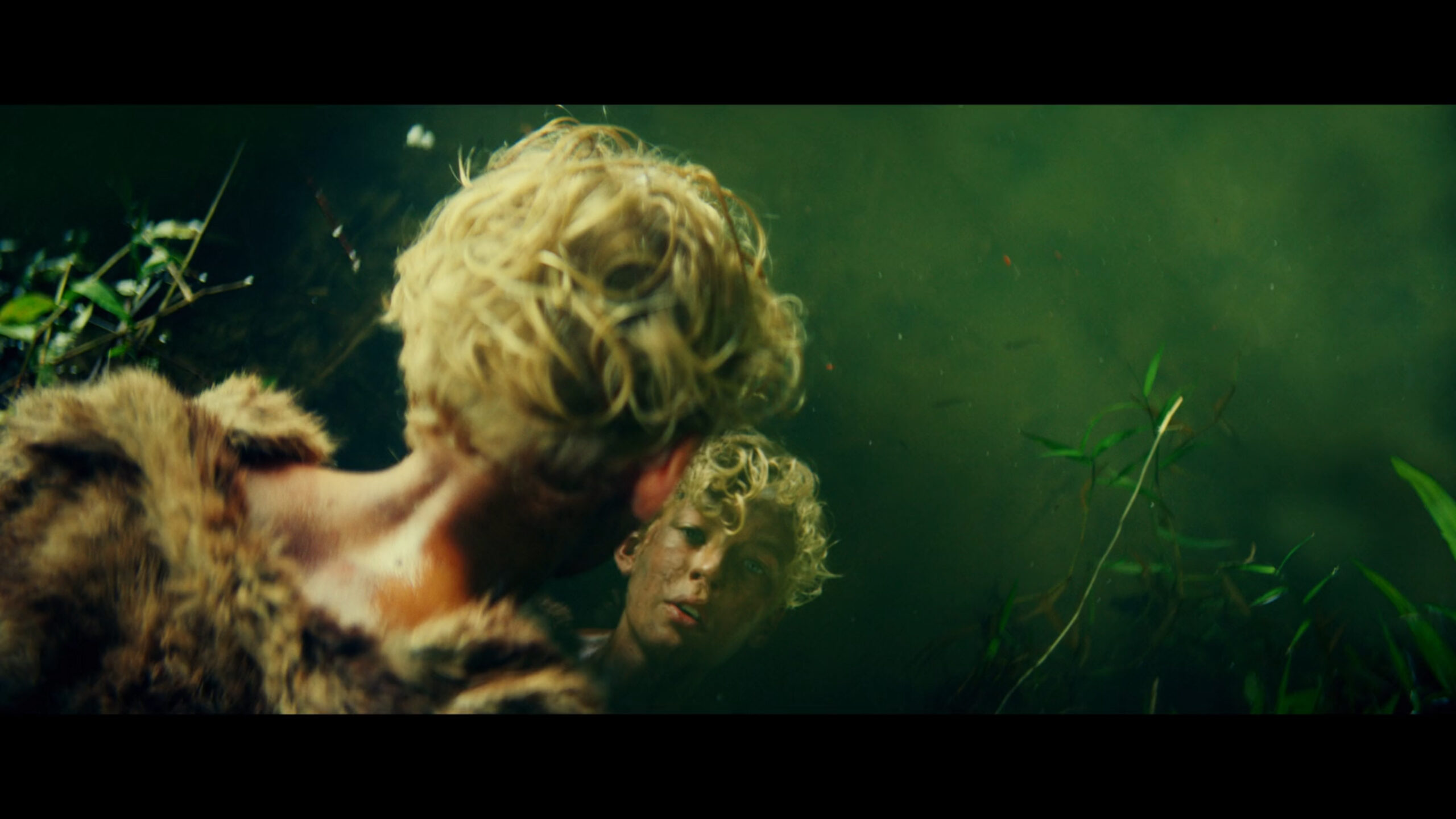 «Повелитель мух»: трудно быть взрослым 9 povelitel muh serial 2026. otzyv syuzhet plyusy s minusy 8 scaled