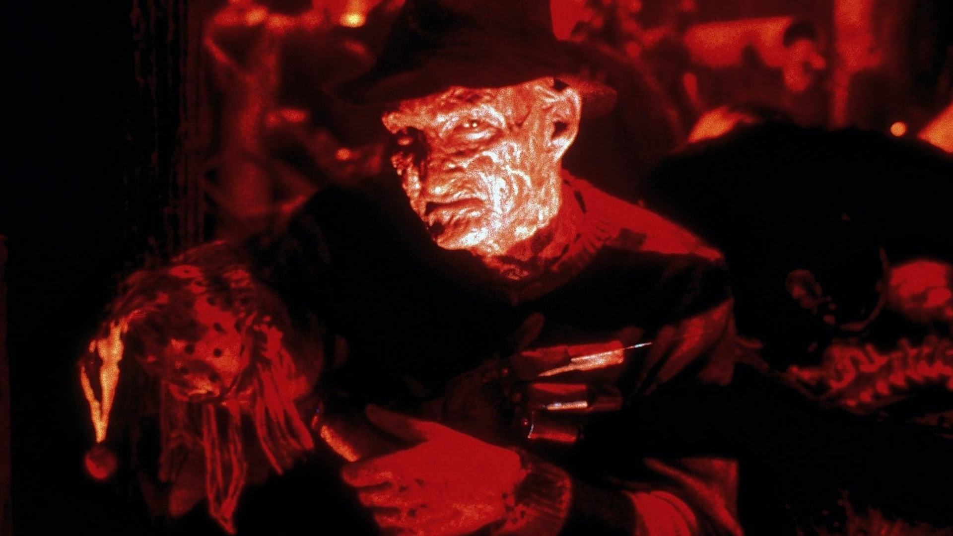 «Раз, два… Фредди придет за тобой…» 1 robert englund v obraze freddi kryugera 1984