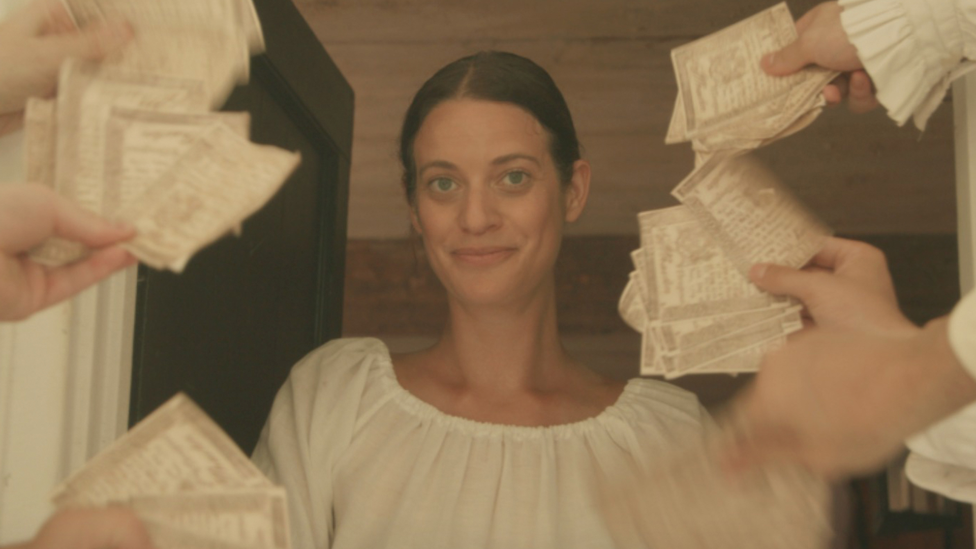 Кадр из короткометражного фильма Betsy F*ing Ross («Чертовка Бетси Росс»). Страна: США. Жанр: комедия. Хронометраж: 13:55 / Новинки короткого метра в Шот-панораме-60