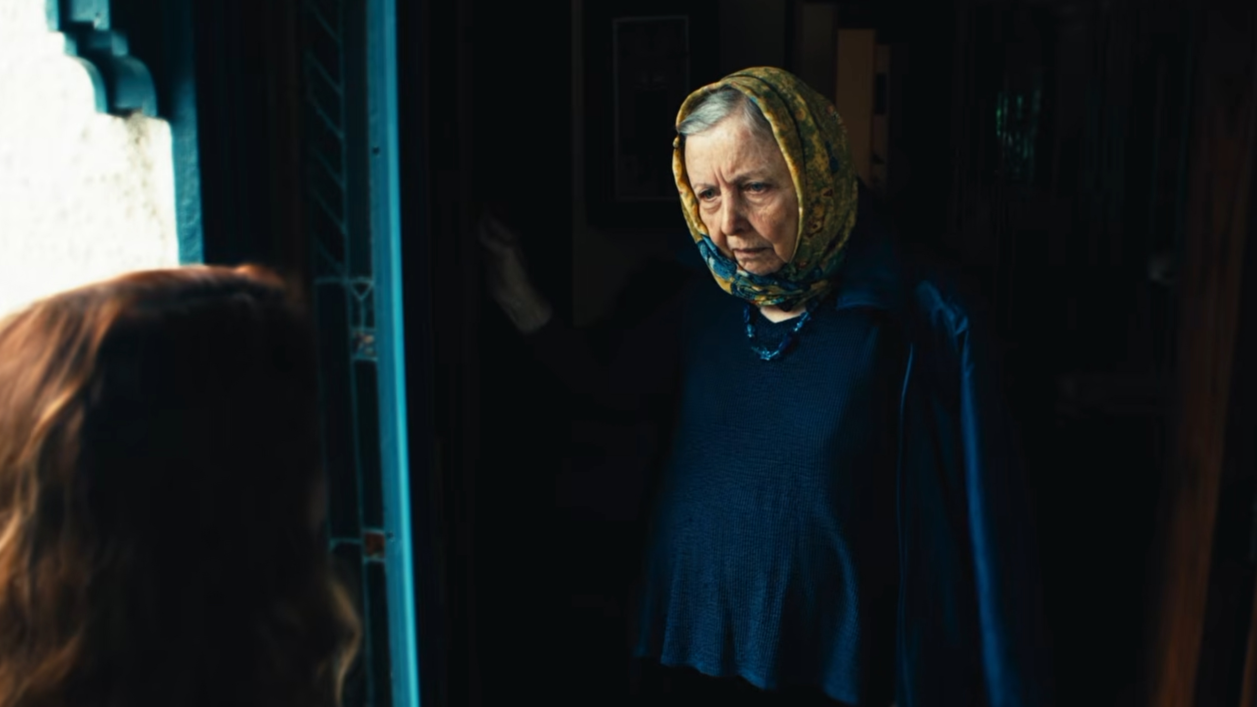 Шот-панорама № 66 2 Кадр из короткометражного фильма Benny («Бенни»). США, драма, мистика